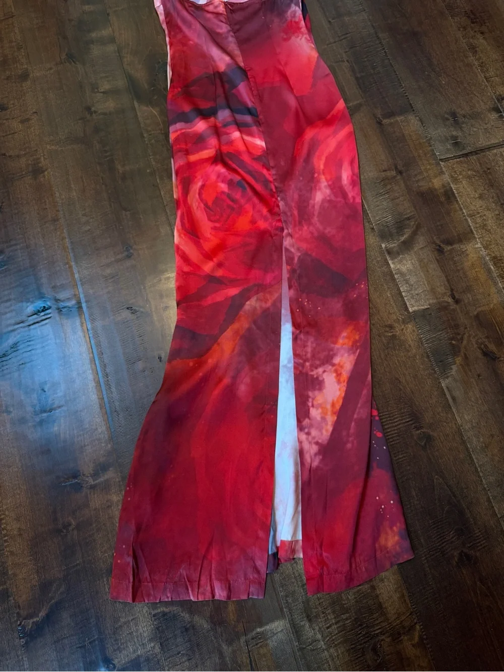 Kim Shui Red Rose Silk Tube Gown - Picture 7 of 10